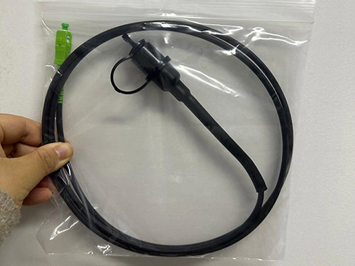 Esiliitetty mini SC drop-kaapeli Optitap-liittimellä 03